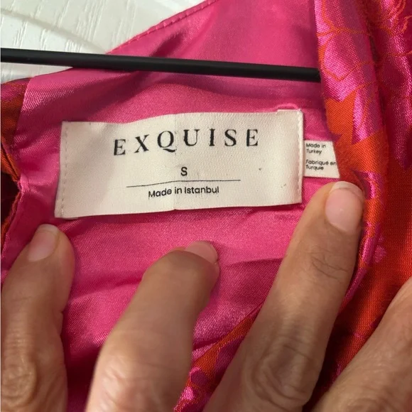 Exquise Pink and Red Floral Dress - Picture 2 of 10